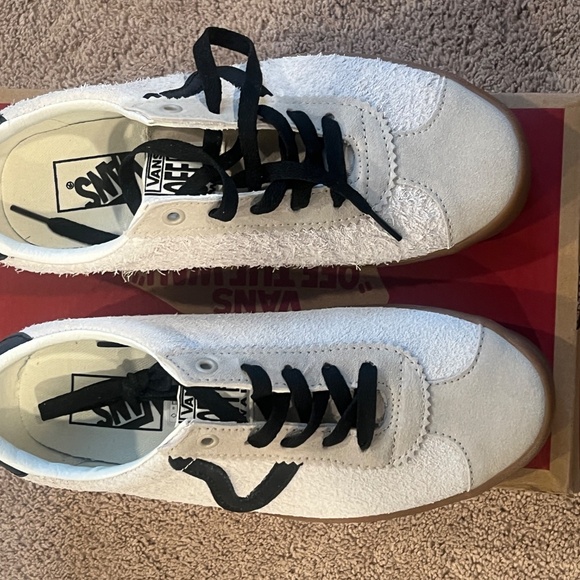 Van Sport Low Women's 8.5 - Picture 3 of 7